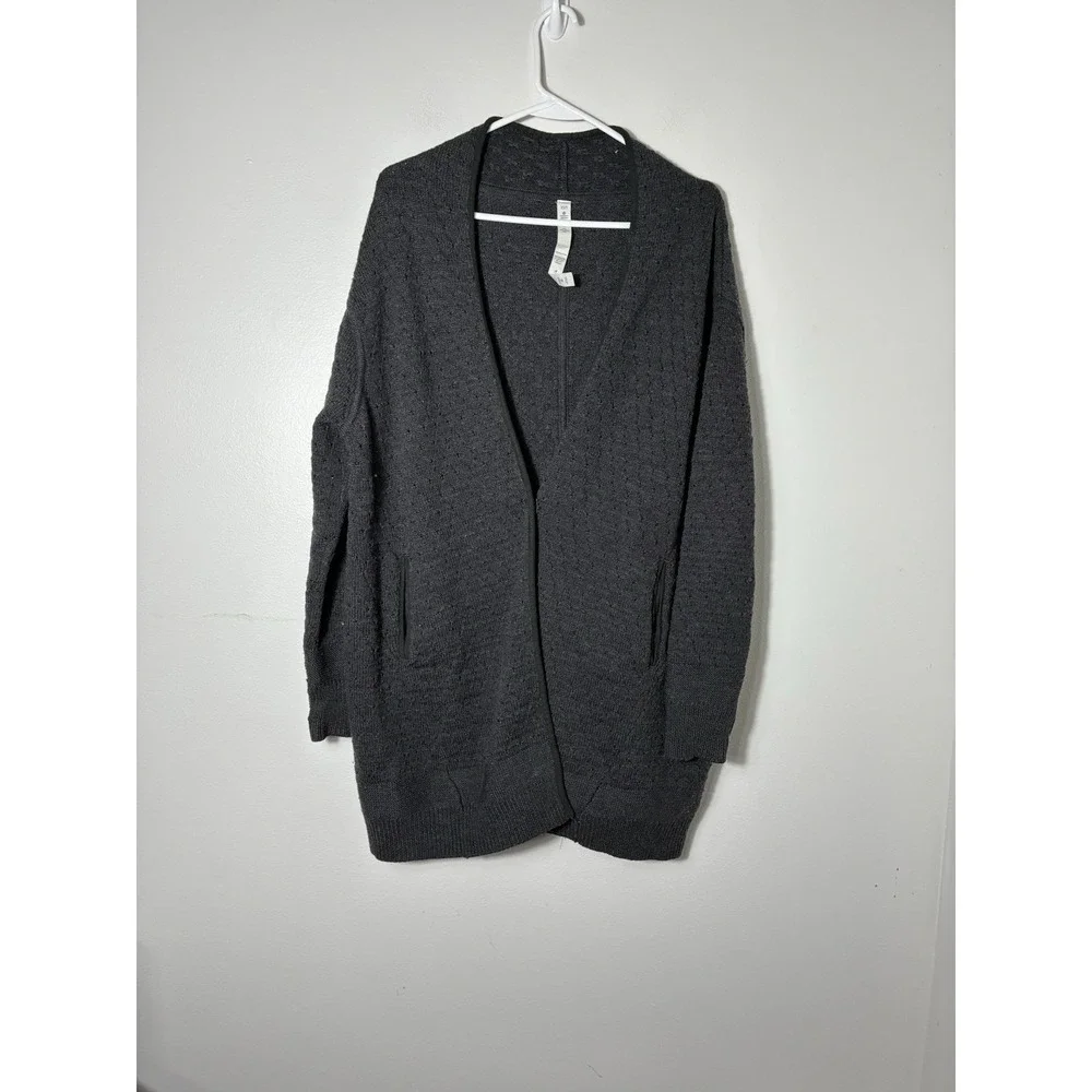 Lululemon Cardi All‎ Day Knit Cardigan Small Gray Long Line 100% Merino Wool